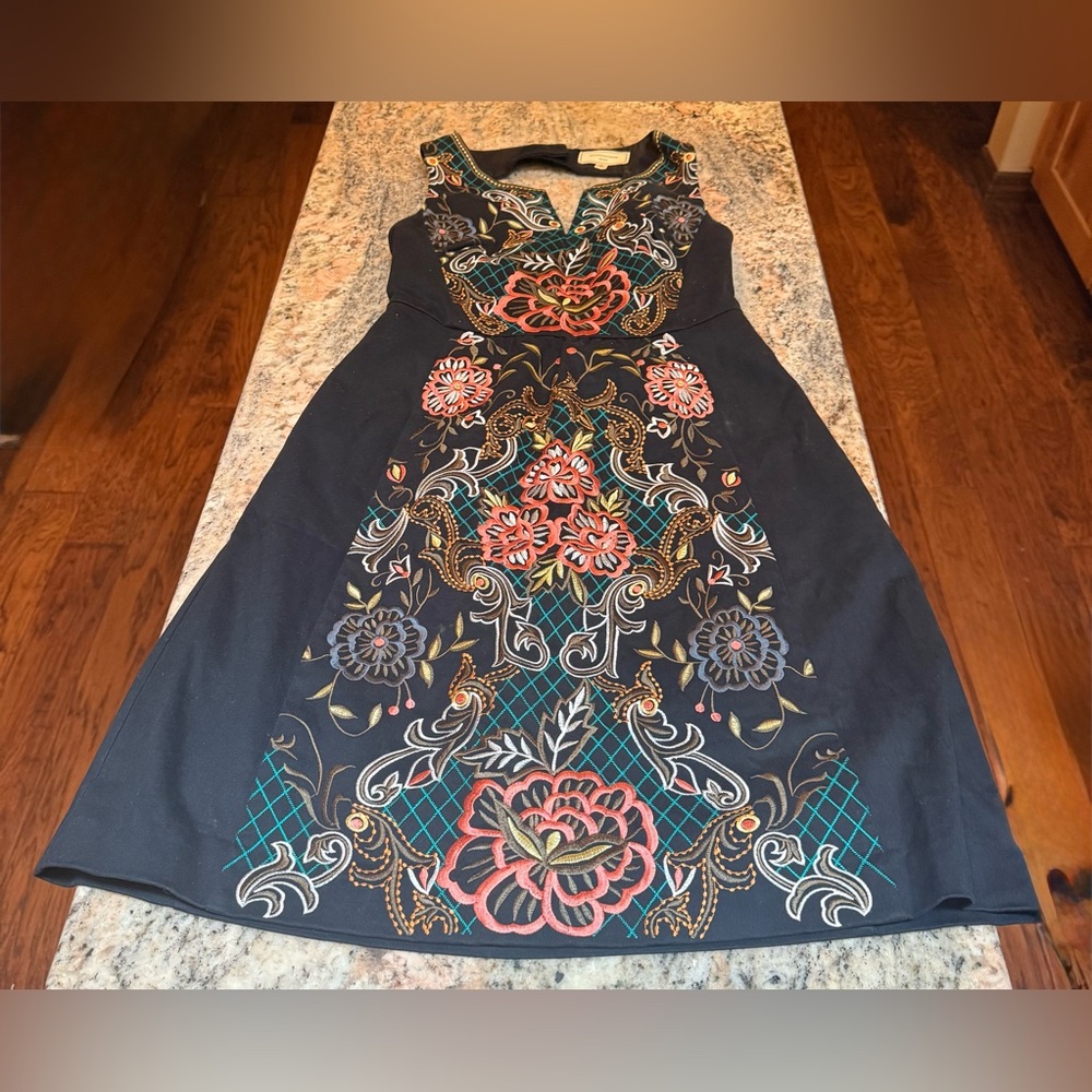 Anthropology Moulinette Soeurs Embroidered Black Dress. Fully lined. Size 0 - Picture 7 of 14